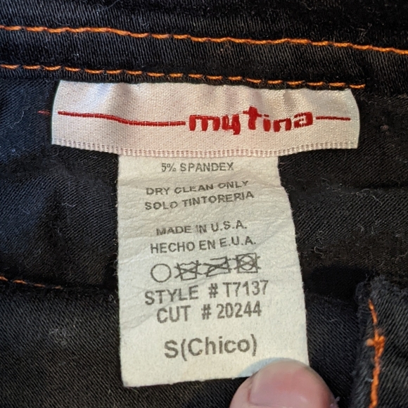 Contrast Stitch Mock Neck Top - Picture 4 of 5